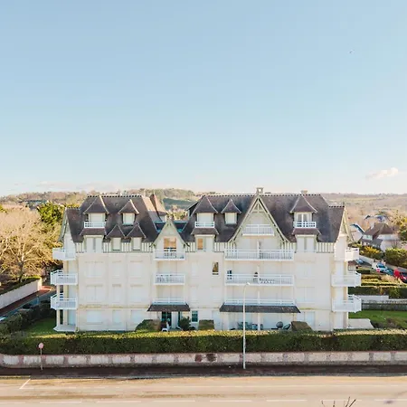 Bord De Mer, Jardin Prive, 100 M De La * Туржевиль