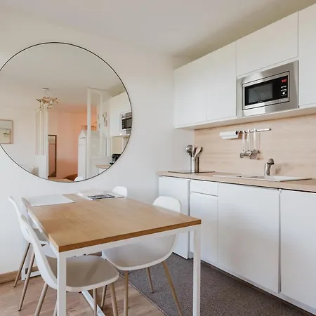 Bord De Mer, Jardin Prive, 100 M De La Апартаменты